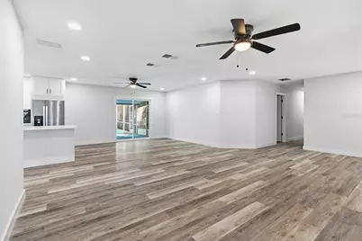 3084 Spirea Street, Sarasota, FL 34231 - Photo 9
