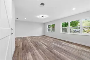 3084 Spirea St, Sarasota, FL 34231 - Photo 23