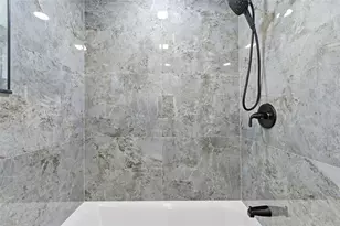 3084 Spirea St, Sarasota, FL 34231 - Photo 45