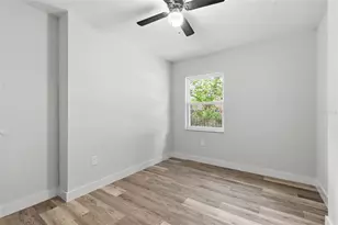 3084 Spirea St, Sarasota, FL 34231 - Photo 29