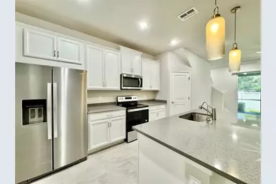 8509 Primrose Willow Place, Odessa, FL 33556 - Photo 7