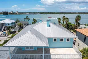 821 Bay Point Dr, Madeira Beach, FL 33708 - Photo 59