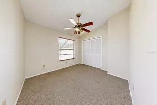 2316 Fletchers Point Cir, Tampa, FL 33613 - Photo 41