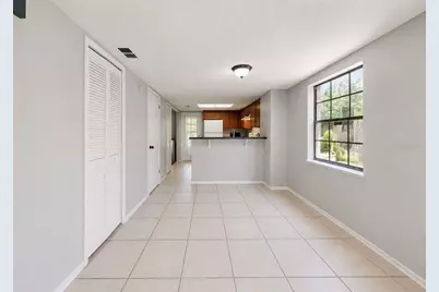 2316 Fletchers Point Circle, Tampa, FL 33613 - Photo 13