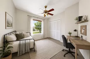 2316 Fletchers Point Cir, Tampa, FL 33613 - Photo 39