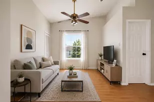 2316 Fletchers Point Cir, Tampa, FL 33613 - Photo 27