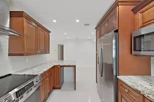 4726 Eldorado Dr, Tampa, FL 33615 - Photo 15