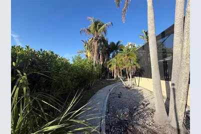 6612 Blackfin Way, Apollo Beach, FL 33572 - Photo 43