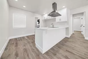 6855 Gulf Winds Dr, Saint Pete Beach, FL 33706 - Photo 15