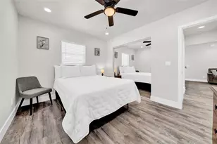 6855 Gulf Winds Dr, Saint Pete Beach, FL 33706 - Photo 31