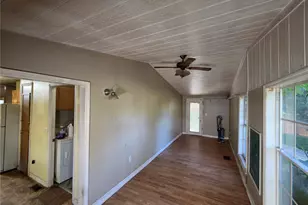 3642 Kalman Dr, Zephyrhills, FL 33541 - Photo 5