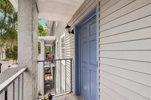 7192 E Bank Dr, Tampa, FL 33617 - Photo 3
