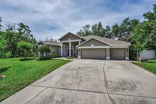 2013 Water Wheel Ct, Dunedin, FL 34698 - Photo 3
