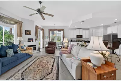 1364 Emerald Dunes Drive, Sun City Center, FL 33573 - Photo 15