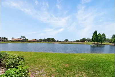 1364 Emerald Dunes Drive, Sun City Center, FL 33573 - Photo 7