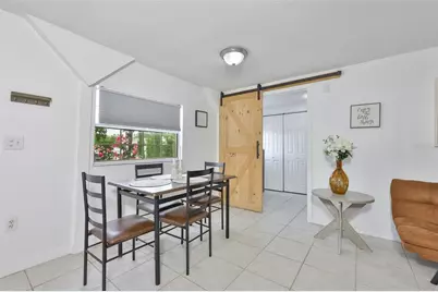 2575 S Himes Avenue #A, Tampa, FL 33629 - Photo 3