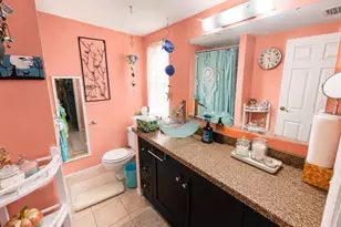 1671 Castlewood Ln, Palm Harbor, FL 34683 - Photo 3