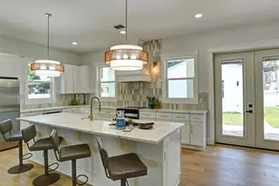 1420 36th Ave N, Saint Petersburg, FL 33704 - Photo 13