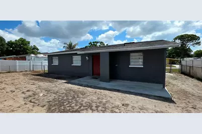 2417 Wishing Well Circle, Tampa, FL 33619 - Photo 41