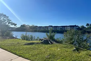 4550 Overlook Dr NE, Saint Petersburg, FL 33703 - Photo 25