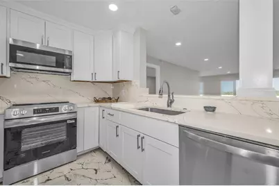 100 Bluff View Drive #604C, Belleair Bluffs, FL 33770 - Photo 7