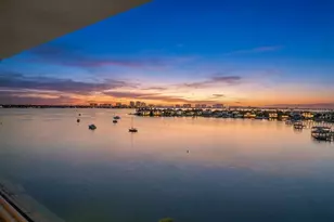 100 Bluff View Dr, Belleair Bluffs, FL 33770 - Photo 21