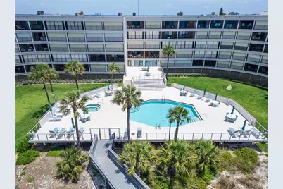 4450 Gulf Boulevard #113, Saint Pete Beach, FL 33706 - Photo 9