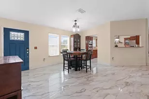 37520 Phelps Rd, Zephyrhills, FL 33541 - Photo 7