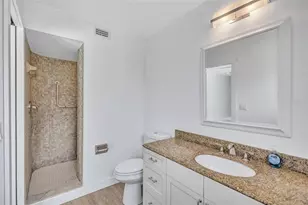 4417 Trout Dr SE, Saint Petersburg, FL 33705 - Photo 25