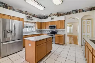 12803 Longcrest Dr, Riverview, FL 33579 - Photo 7