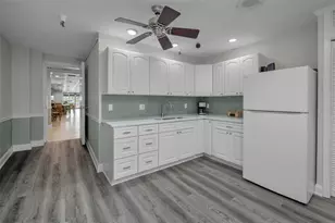 100 Bluff View Dr, Belleair Bluffs, FL 33770 - Photo 37