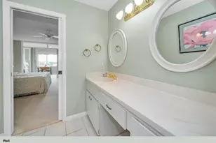 100 Bluff View Dr, Belleair Bluffs, FL 33770 - Photo 19
