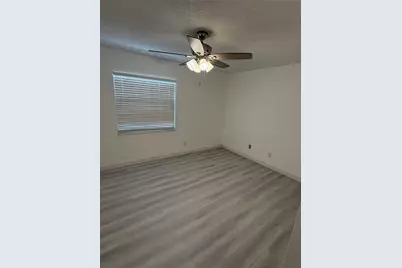7981 Smoketree Court, Largo, FL 33773 - Photo 7