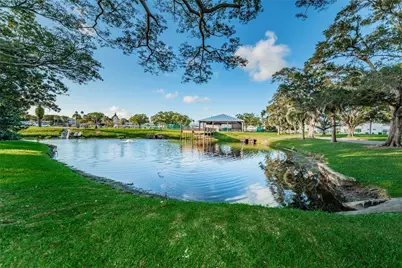 2040 World Parkway Boulevard #34, Clearwater, FL 33763 - Photo 47