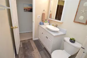 121 Sea Horse Dr SE, Saint Petersburg, FL 33705 - Photo 45