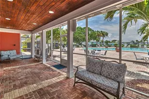 121 Sea Horse Dr SE, Saint Petersburg, FL 33705 - Photo 65