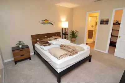 121 Seahorse Drive SE #C, Saint Petersburg, FL 33705 - Photo 25