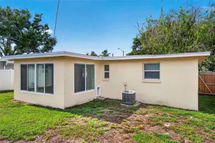 10246 117th Dr, Largo, FL 33773 - Photo 35