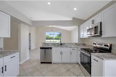 1007 Cristelle Jean Drive, Ruskin, FL 33570 - Photo 15