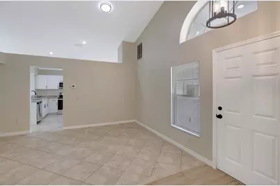 1007 Cristelle Jean Drive, Ruskin, FL 33570 - Photo 5