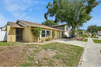 4828 Grove Point Drive, Tampa, FL 33624 - Photo 17