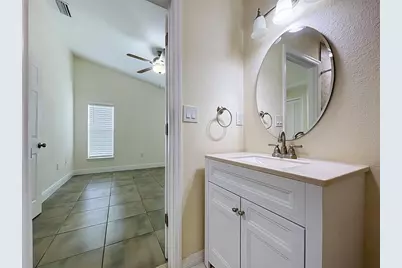 2127 W Perio Street #1, Tampa, FL 33612 - Photo 55