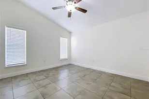 2127 W Perio St, Tampa, FL 33612 - Photo 43
