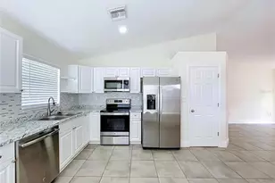 2127 W Perio St, Tampa, FL 33612 - Photo 37