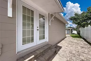 2127 W Perio St, Tampa, FL 33612 - Photo 13