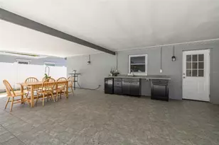 1819 West Dr, Clearwater, FL 33755 - Photo 29