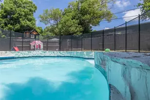 1819 West Dr, Clearwater, FL 33755 - Photo 25
