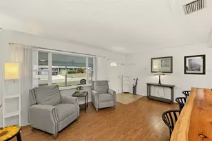 3255 57th St N, Saint Petersburg, FL 33710 - Photo 5