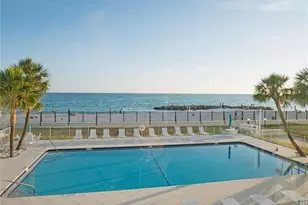 7000 Beach Plaza, Saint Pete Beach, FL 33706 - Photo 29