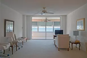7000 Beach Plaza, Saint Pete Beach, FL 33706 - Photo 31